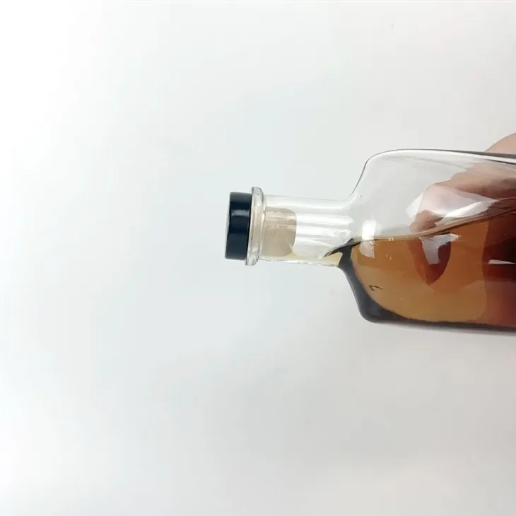 500ml Flat Oblate Rum Gin Glass Bottles